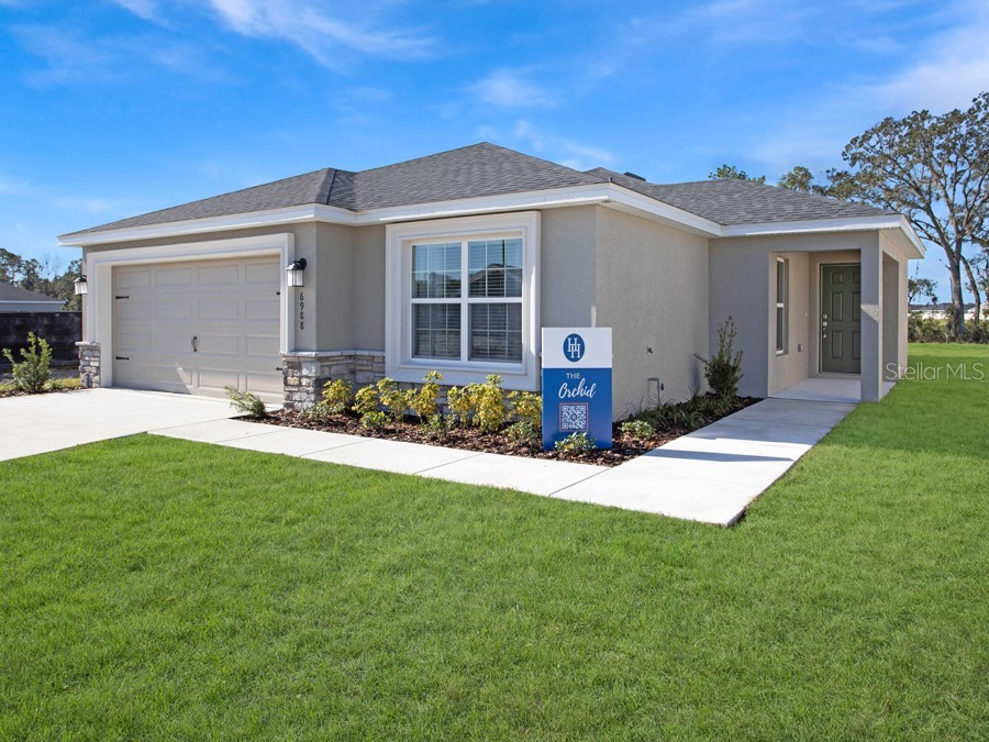 6988 Twisting Pines Loop Zephyrhills FL 33541 L4944278 image1