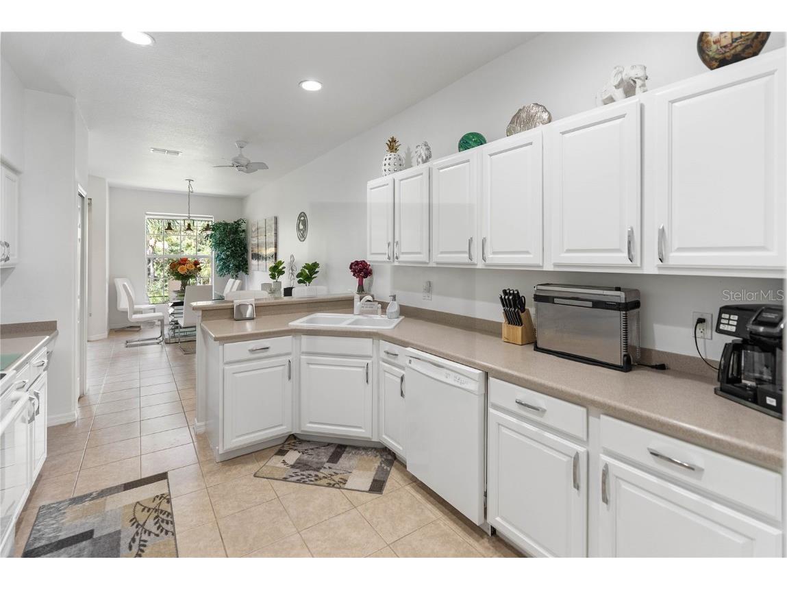 6989 Prosperity Circle #2103 Sarasota FL 34238 A4662980 image66