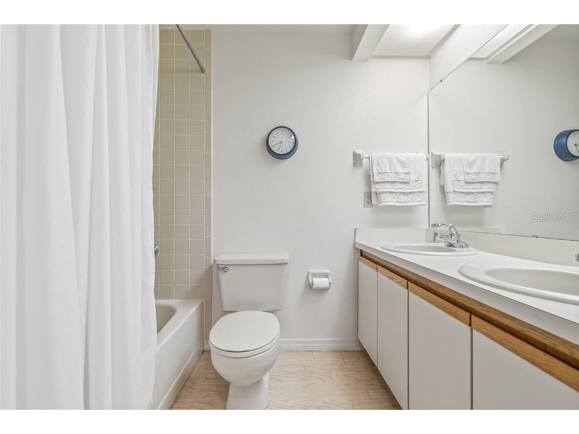 699 Malta Court NE Saint Petersburg FL 33703 TB8404812 image40