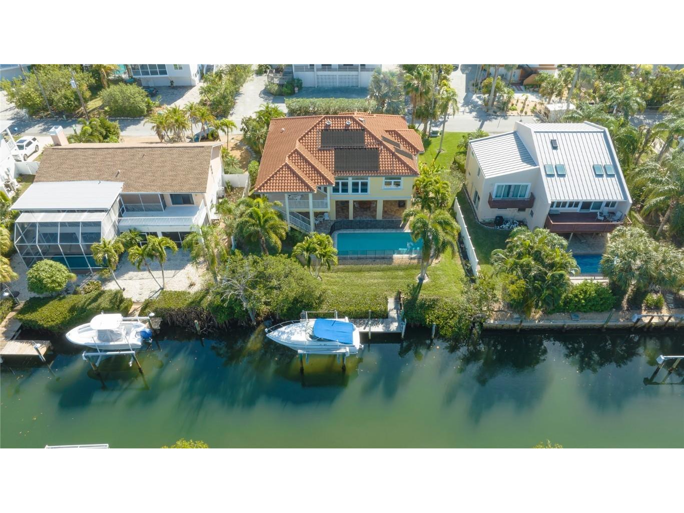 699 Penfield Street Longboat Key FL 34228 A4593104 image1