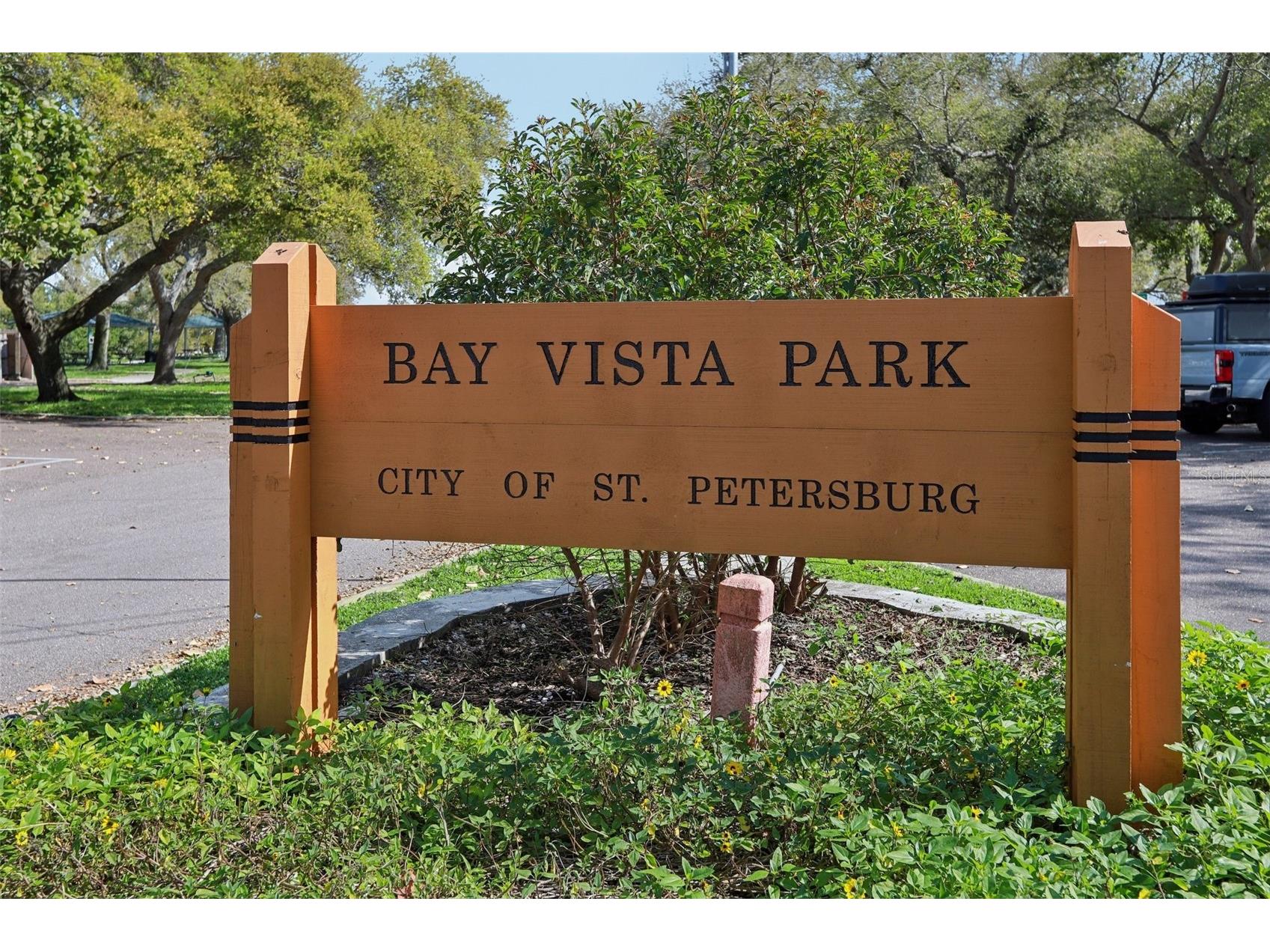 699 Pinellas Point Drive S Saint Petersburg FL 33705 TB8482059 image21