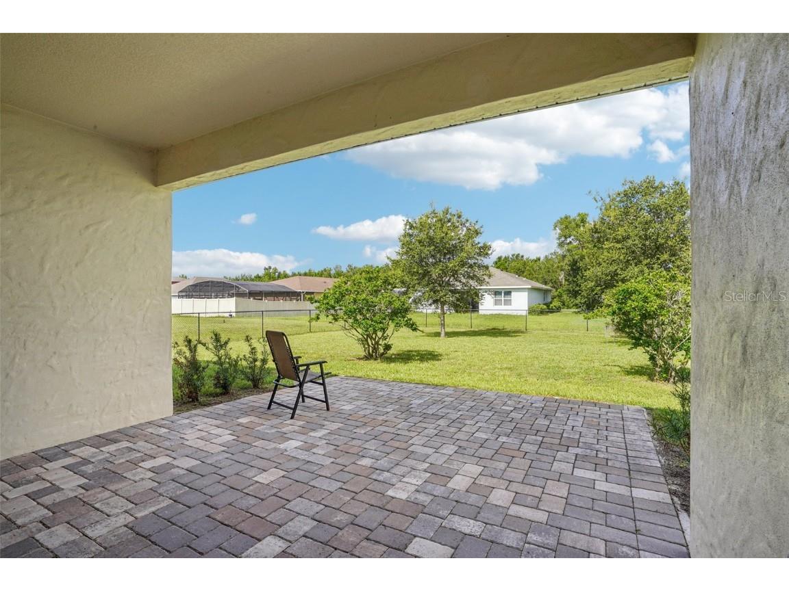 699 S Dixie Drive Howey In The Hills FL 34737 - HARRIS CHAIN OF LAKES G5099458 image34