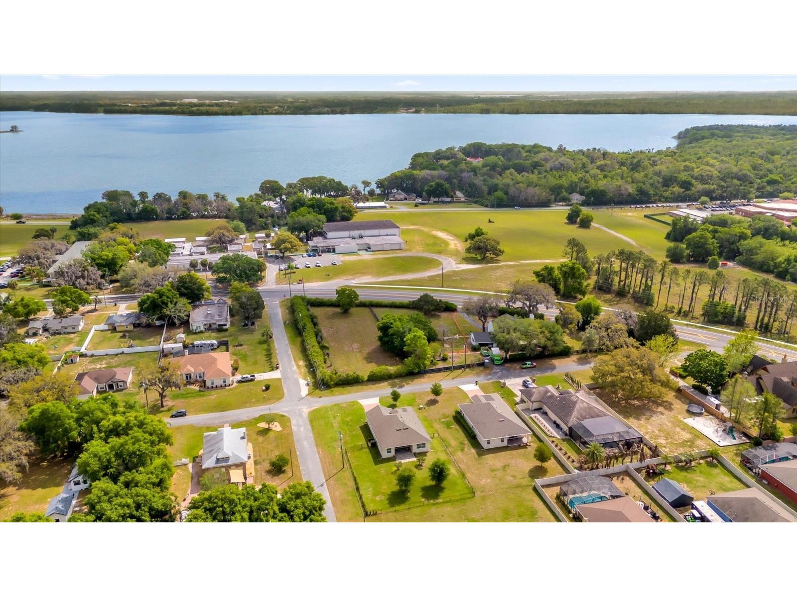699 S Dixie Drive Howey In The Hills FL 34737 O6395413 image25