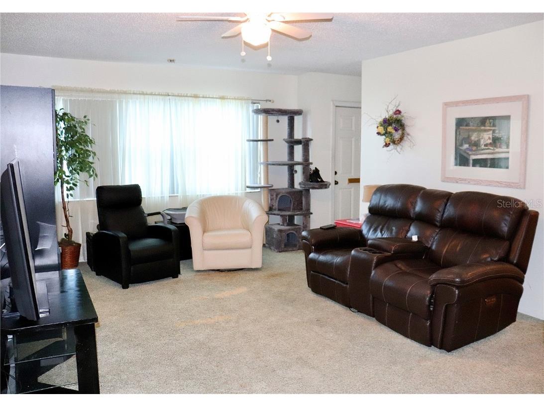 6990 Versailles N #6990 Pinellas Park FL 33781 TB8436259 image8