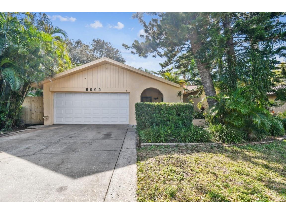 6992 68th Avenue N Pinellas Park FL 33781 U8185953 image1