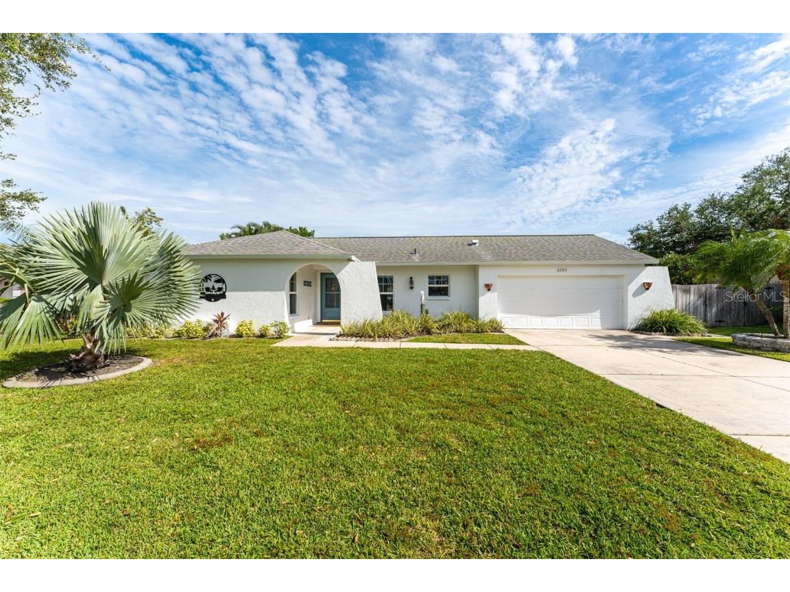 6993 Easton Court Sarasota FL 34238 A4661852 image1