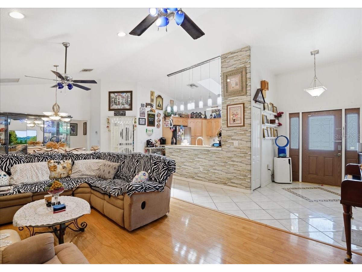 6993 Manniz Road Port Charlotte FL 33981 A4689642 image10