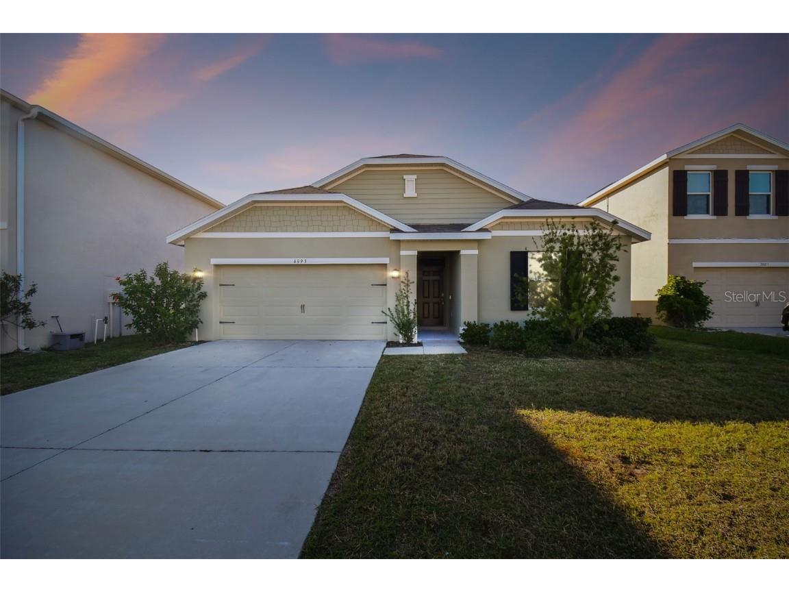 6993 Silverado Ranch Boulevard Zephyrhills FL 33541 W7860552 image1