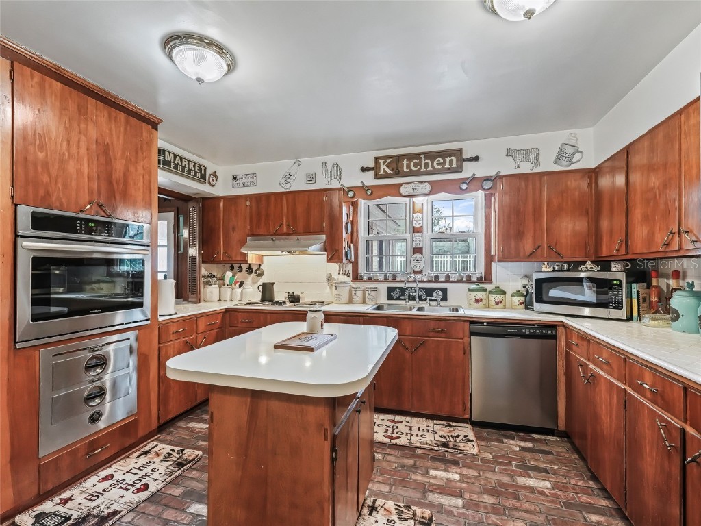 6994 NW 320 Highway Micanopy FL 32667 OM712976 image13