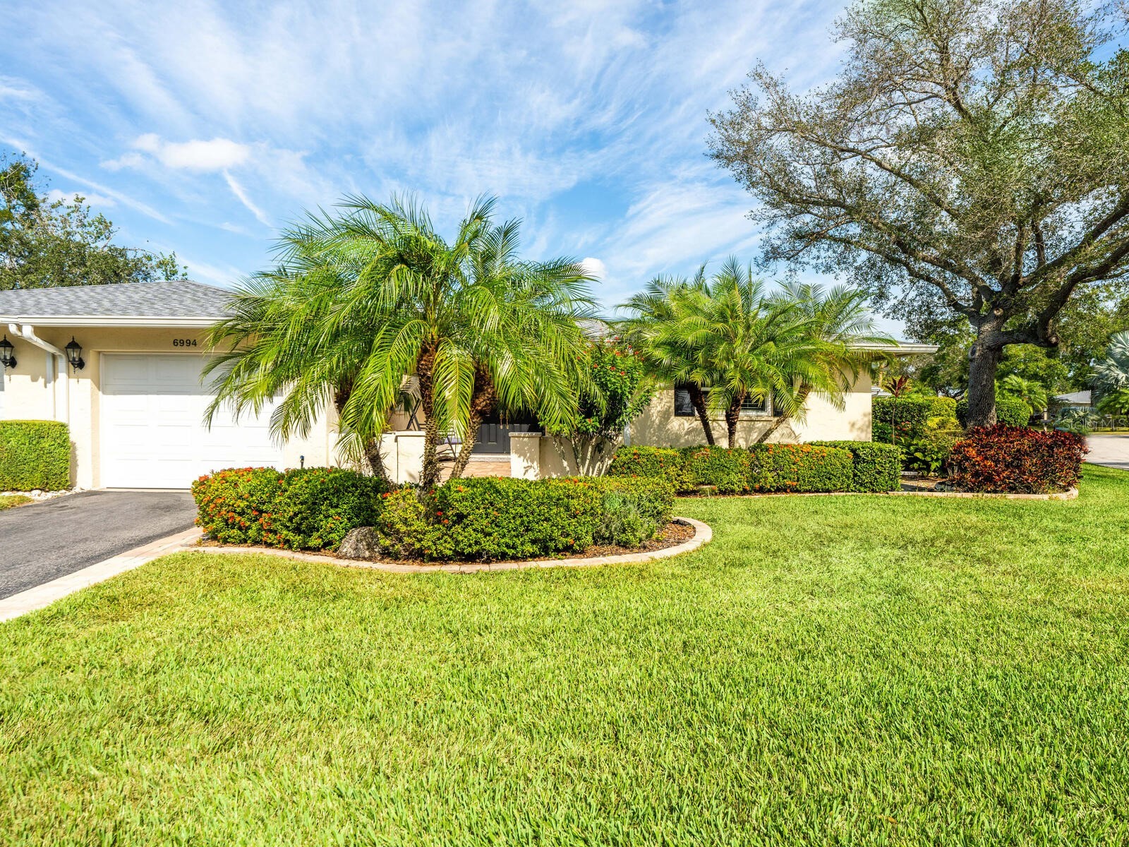 6994 W Country Club Drive N Sarasota FL 34243 A4680442 image1