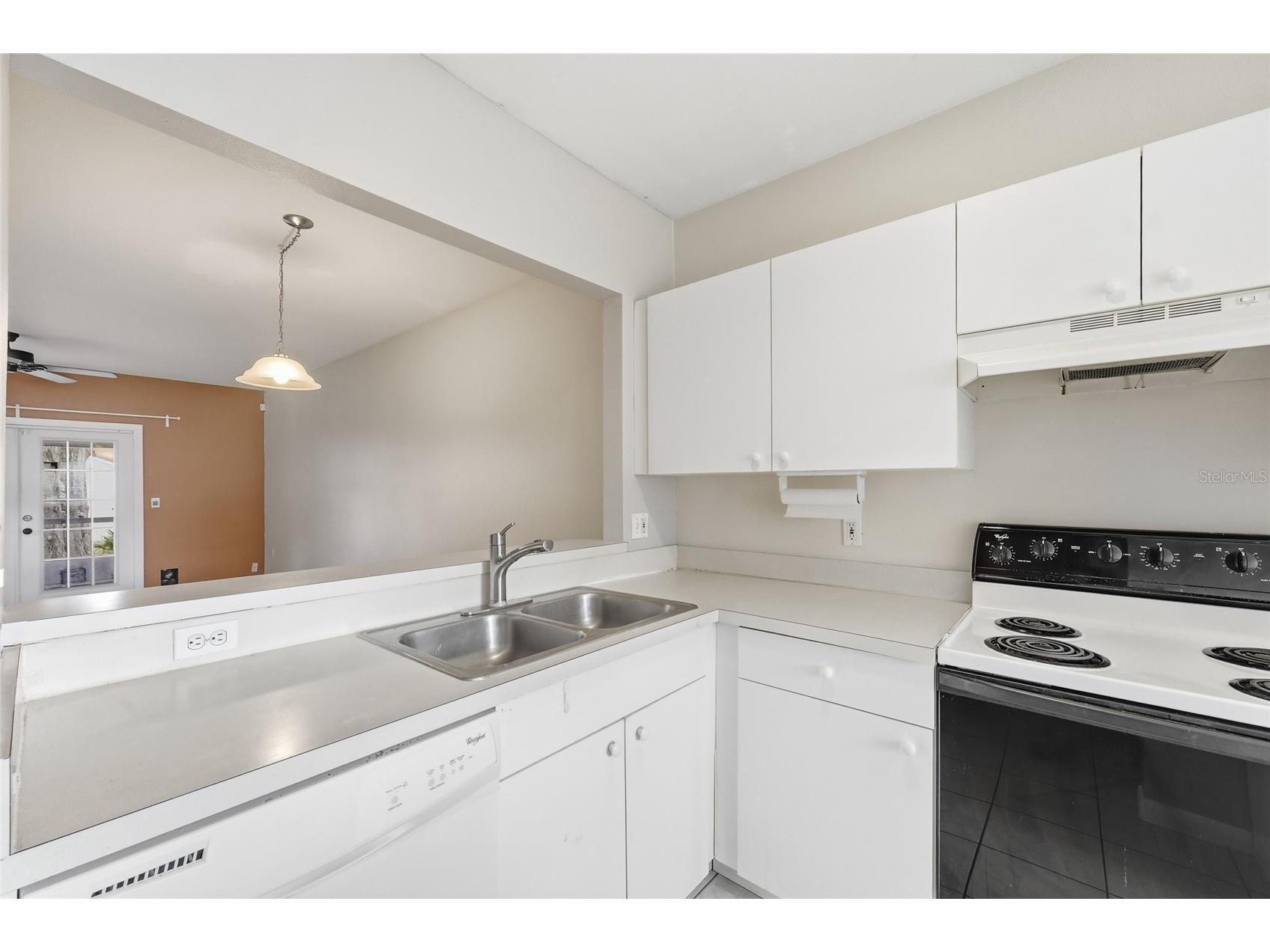 6998 Woodlake Drive Orlando FL 32810 O6406962 image7