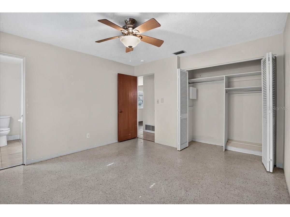 6999 16th Avenue N Saint Petersburg FL 33710 TB8524529 image14