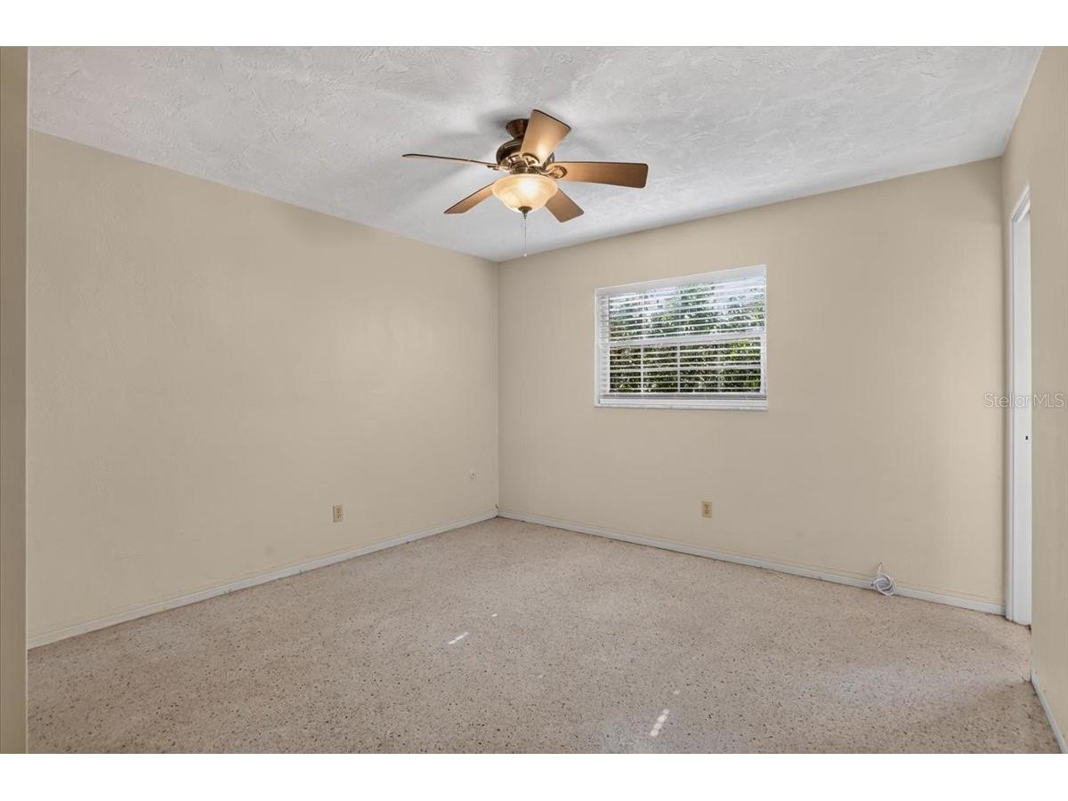 6999 16th Avenue N Saint Petersburg FL 33710 TB8524529 image19