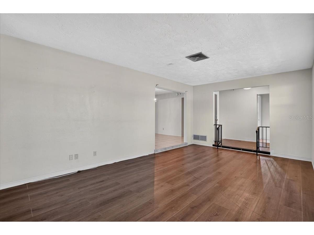 6999 16th Avenue N Saint Petersburg FL 33710 TB8524529 image20
