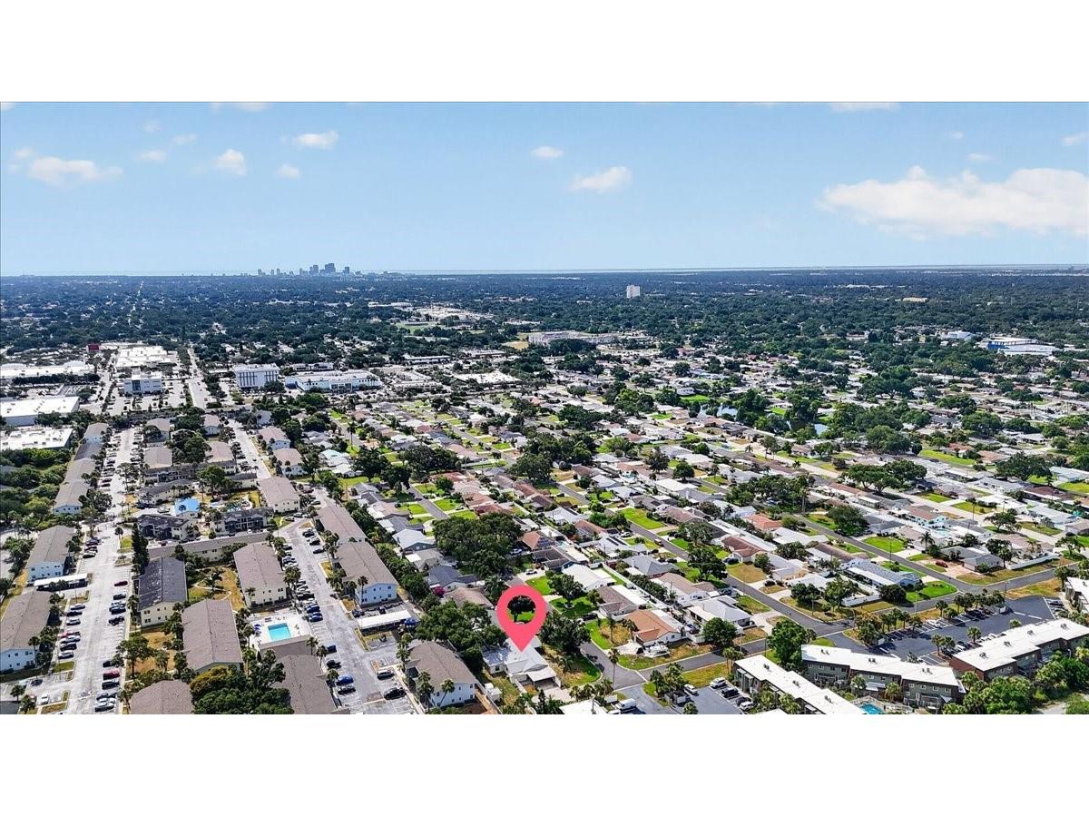 6999 16th Avenue N Saint Petersburg FL 33710 TB8524529 image22