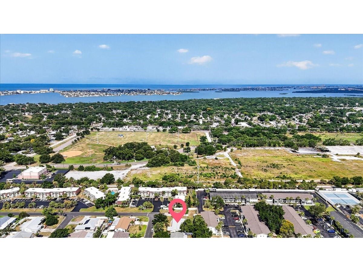 6999 16th Avenue N Saint Petersburg FL 33710 TB8524529 image3