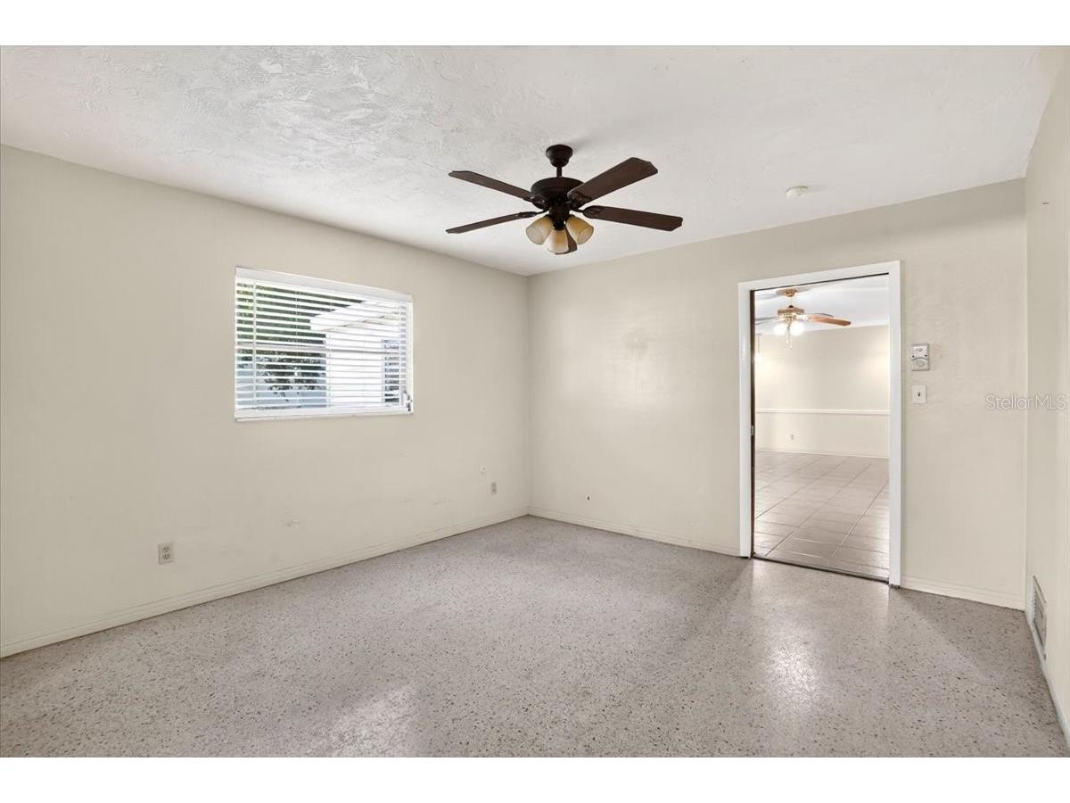 6999 16th Avenue N Saint Petersburg FL 33710 TB8524529 image42