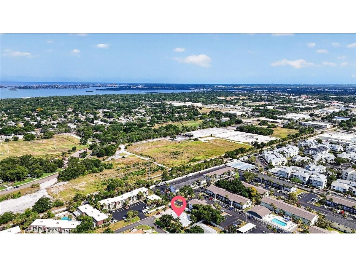 6999 16th Avenue N Saint Petersburg FL 33710 TB8524529 image55