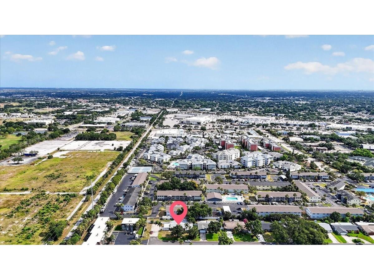 6999 16th Avenue N Saint Petersburg FL 33710 TB8524529 image56