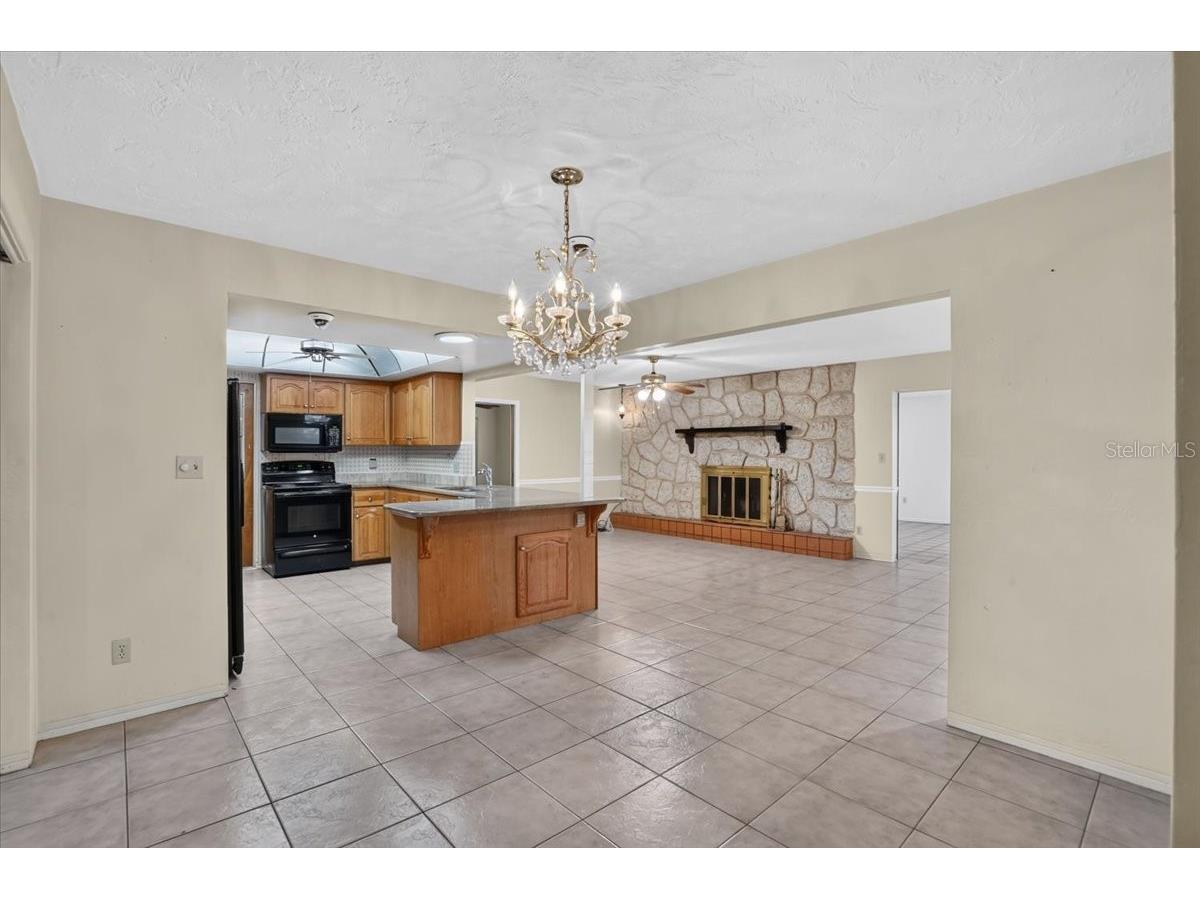 6999 16th Avenue N Saint Petersburg FL 33710 TB8524529 image8