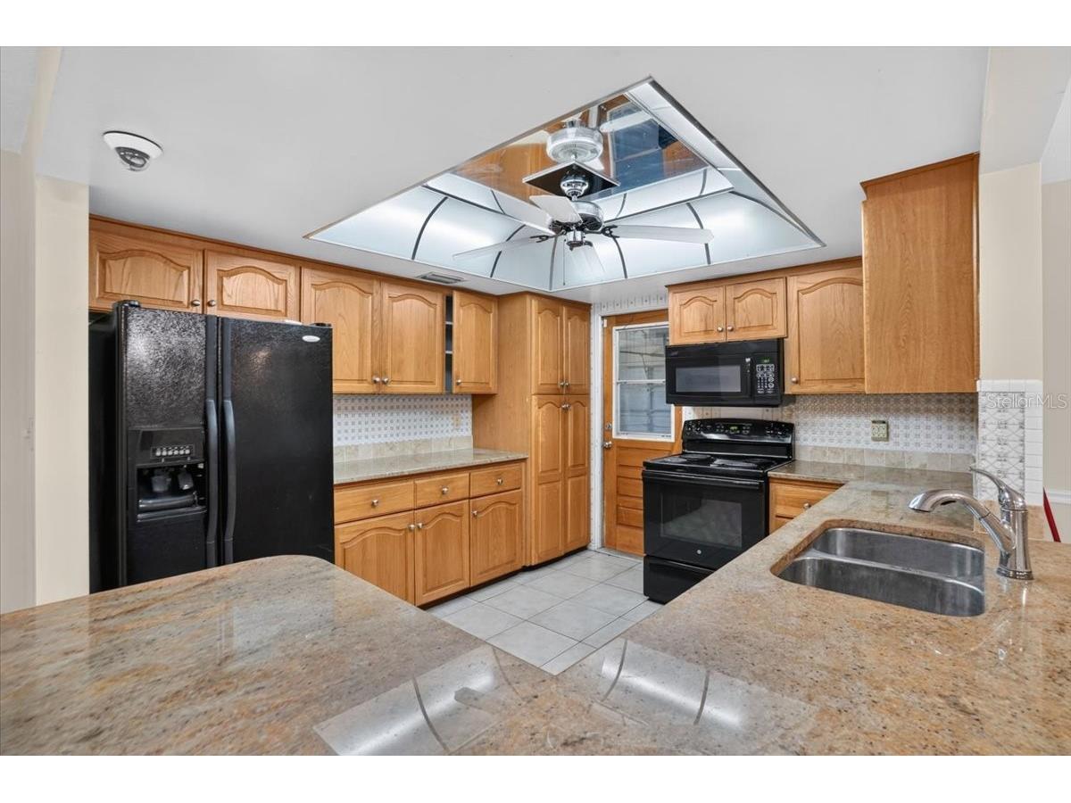 6999 16th Avenue N Saint Petersburg FL 33710 TB8524529 image9