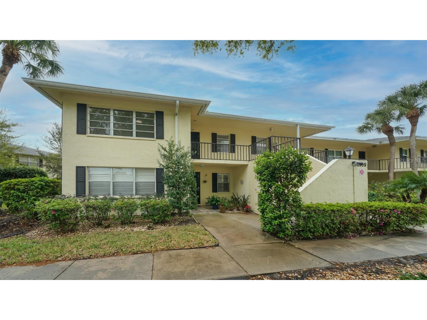 6999 W Country Club Drive N #226 Sarasota FL 34243 A4569839 image1
