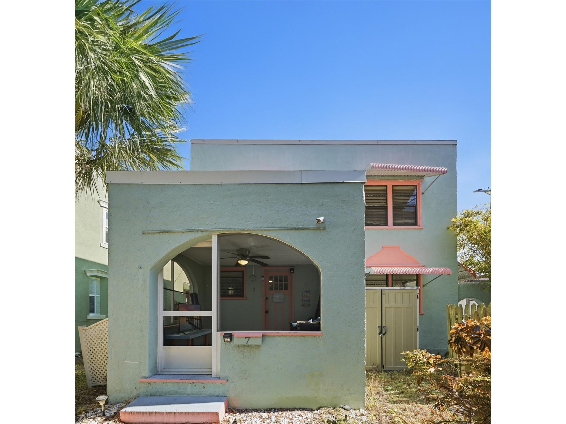 7 Clarendon Court Daytona Beach FL 32118 V4947390 image1