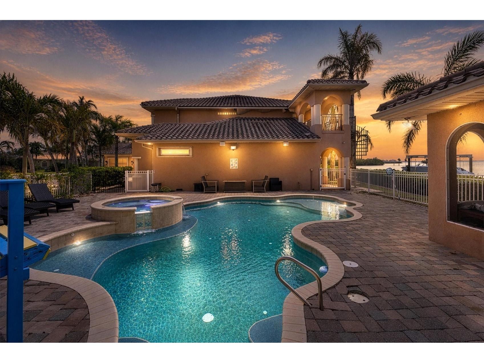 7 Cove View Court Cocoa Beach FL 32931 - BANANA RIVER O6404426 image3