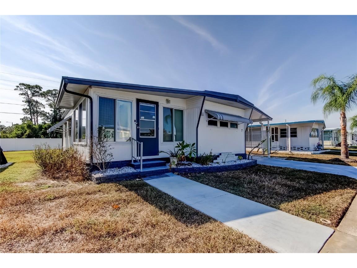 7 Drury Lane Tarpon Springs FL 34689 TB8451969 image1
