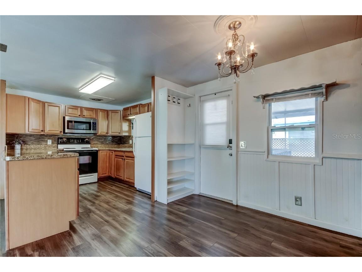 7 Drury Lane Tarpon Springs FL 34689 TB8451969 image12