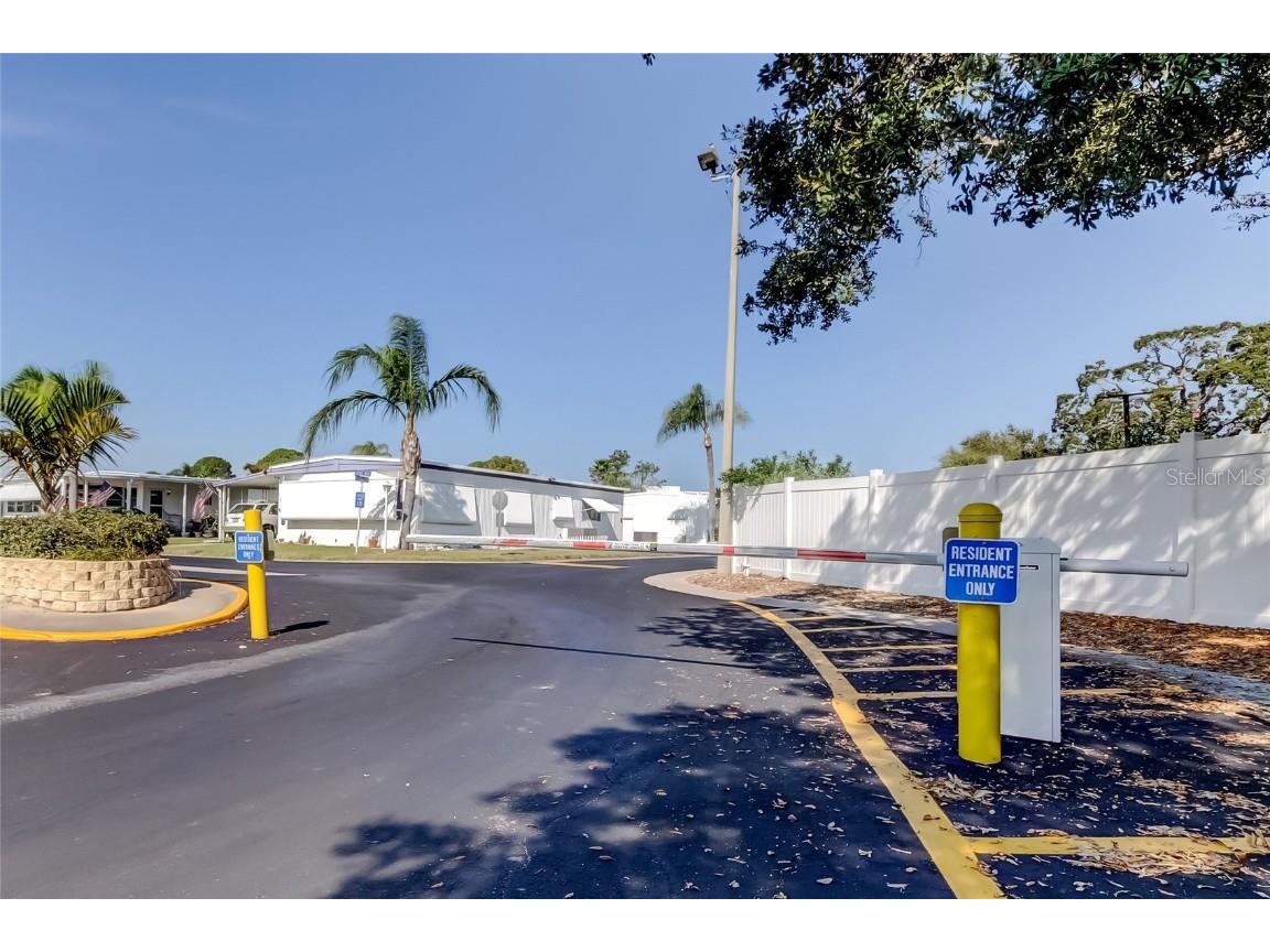 7 Drury Lane Tarpon Springs FL 34689 TB8451969 image7