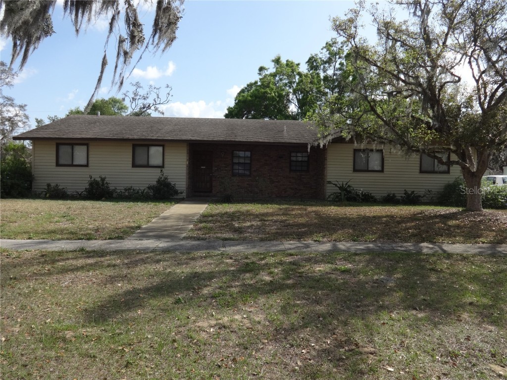 7 E Bay St Davenport FL 33837 G5066194 image1