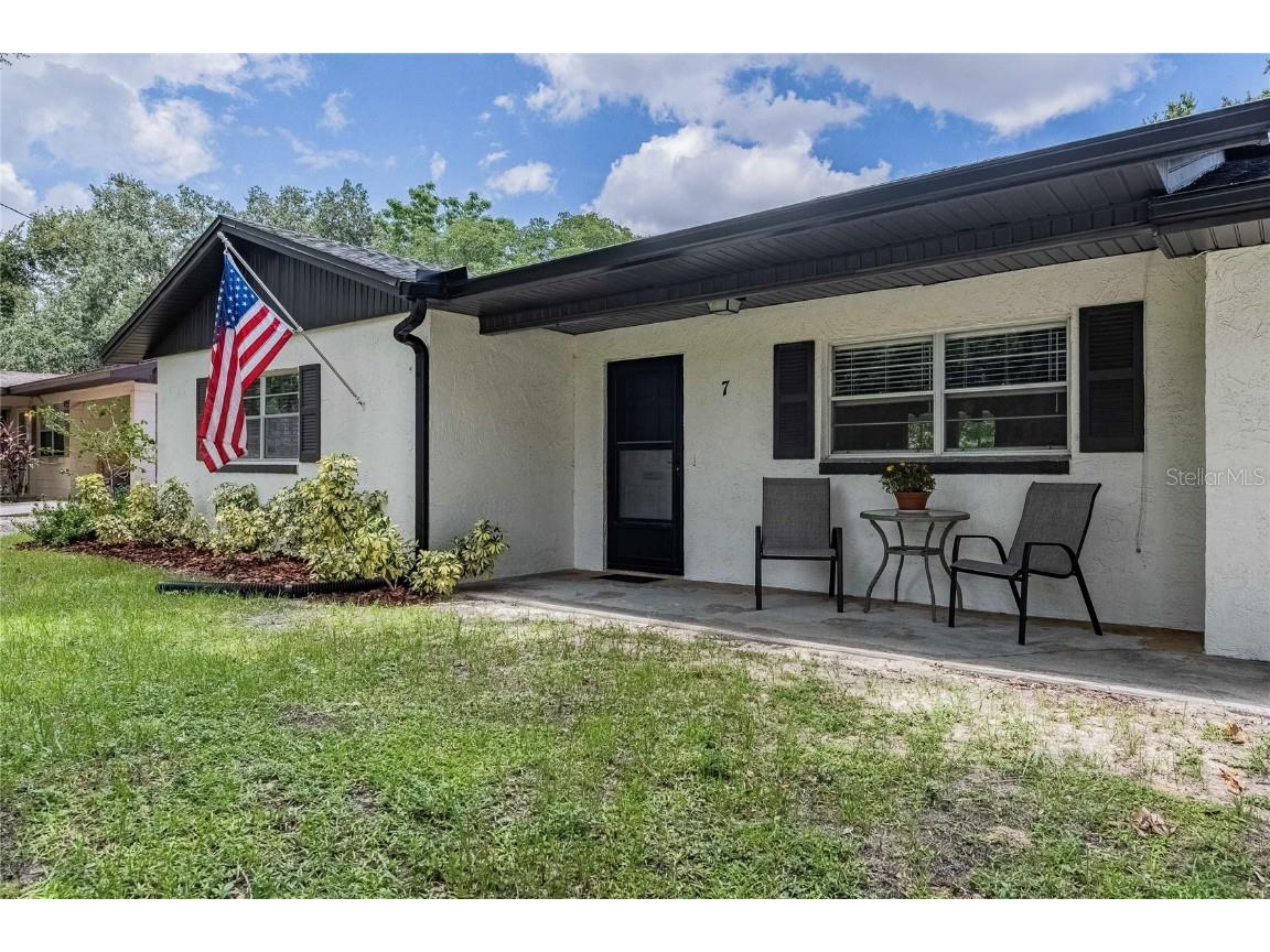7 E Grove Avenue Lake Wales FL 33853 L4954381 image1