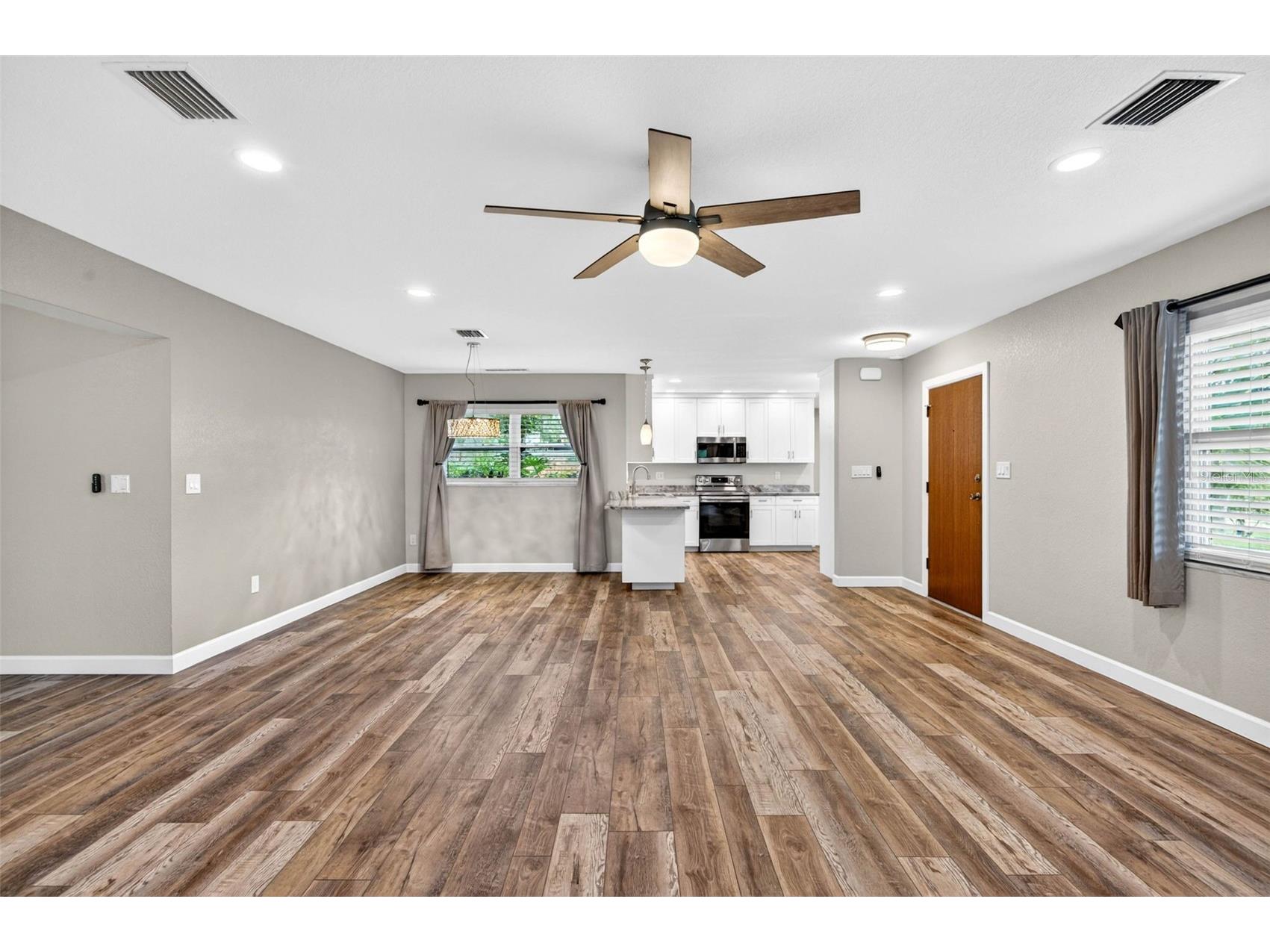 7 Eagle Lane Palm Harbor FL 34683 W7884503 image8