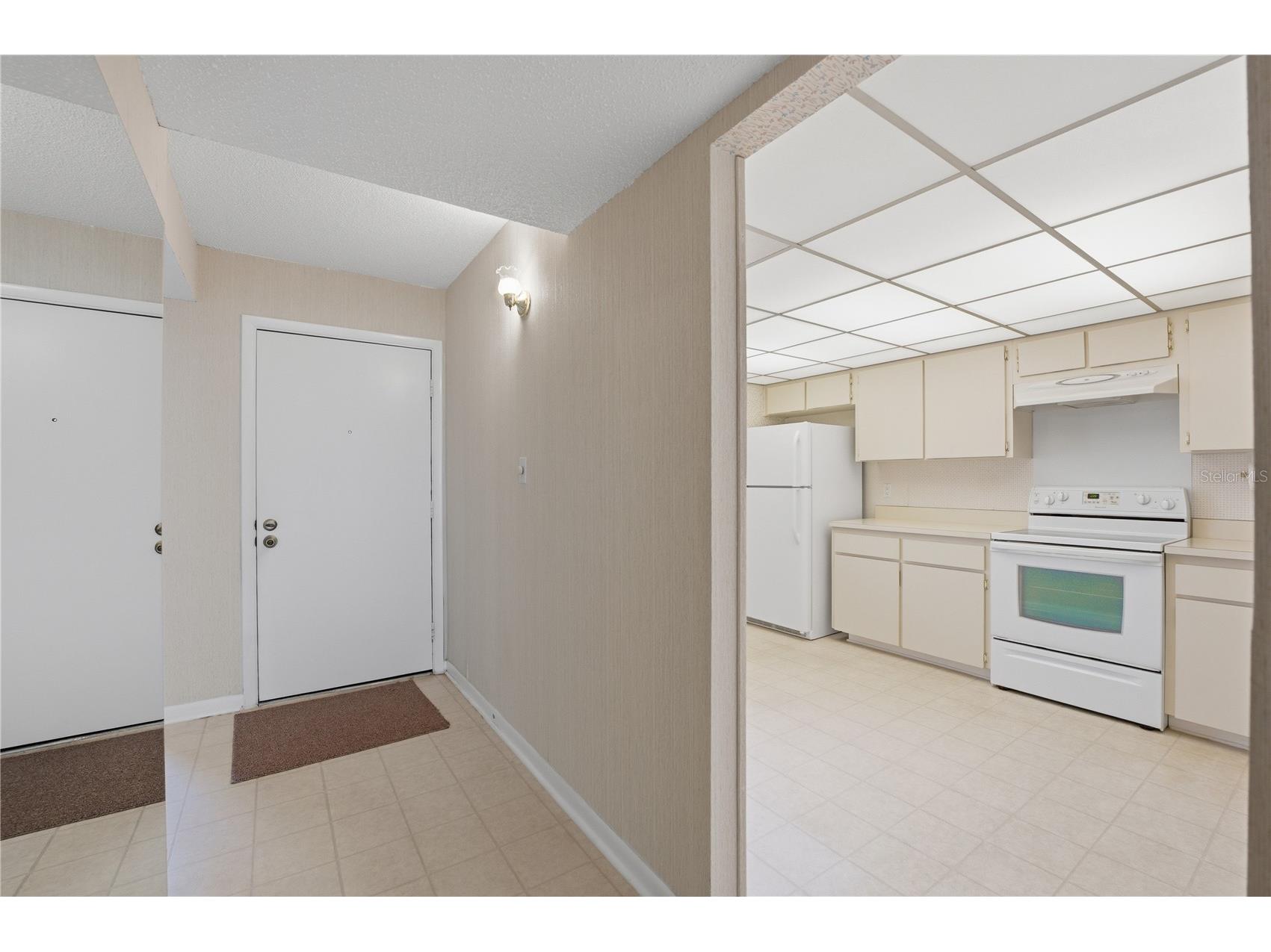 7 Escondido Circle #67 Altamonte Springs FL 32701 O6404813 image4