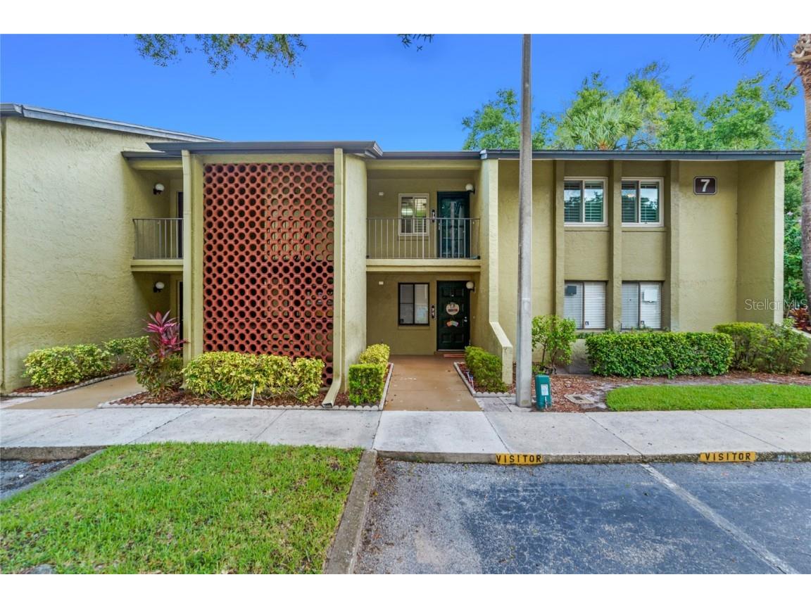 7 Escondido Circle #72 Altamonte Springs FL 32701 O6126977 image1