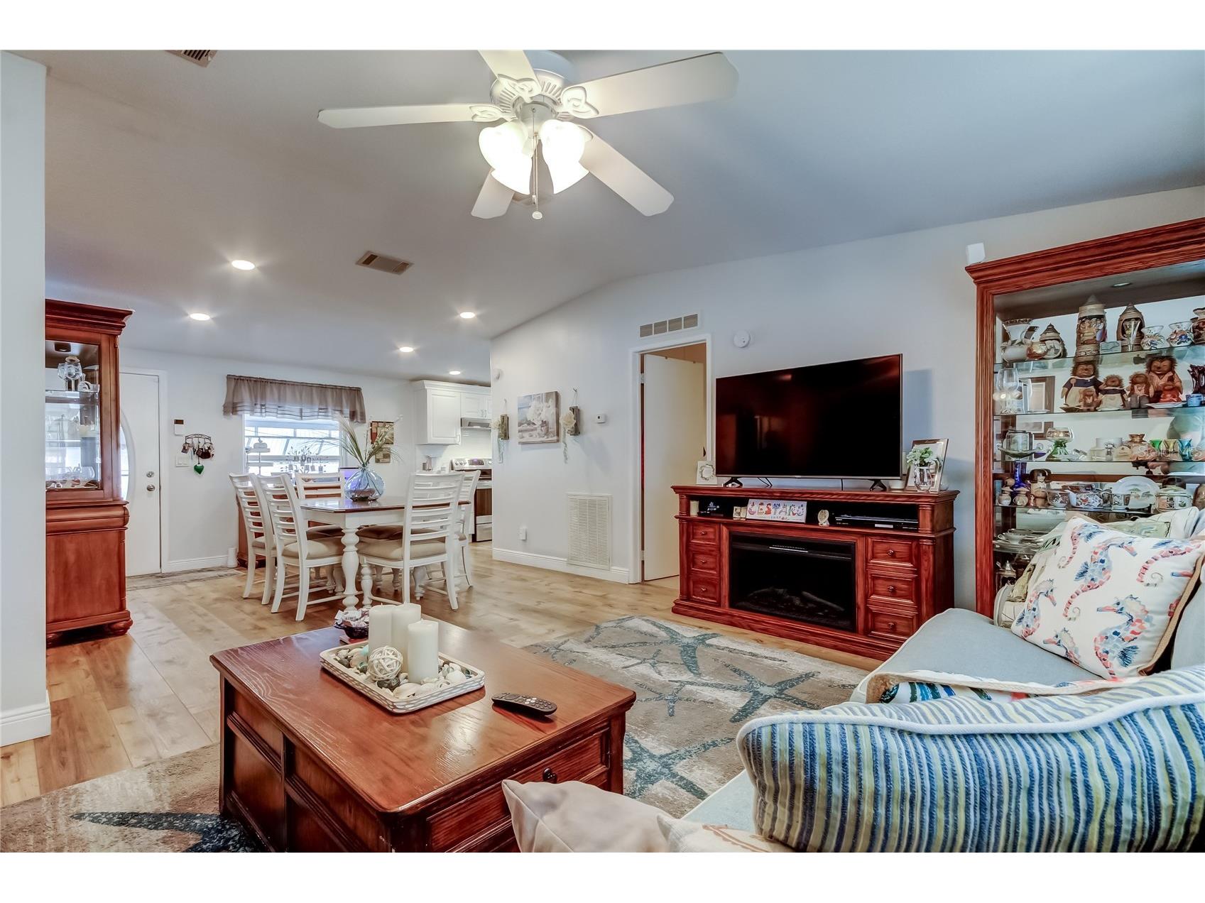 7 Frangipani Circle #7 Largo FL 33770 TB8463178 image5