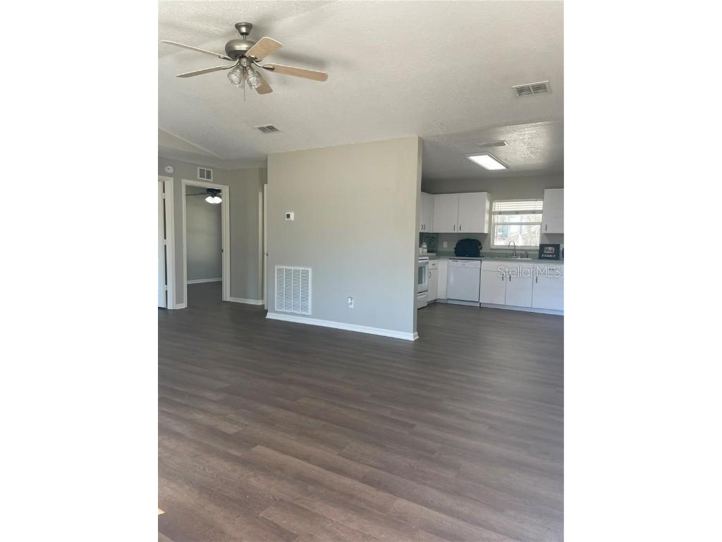 7 Hemlock Loop Pass Ocala FL 34472 TB8417979 image2