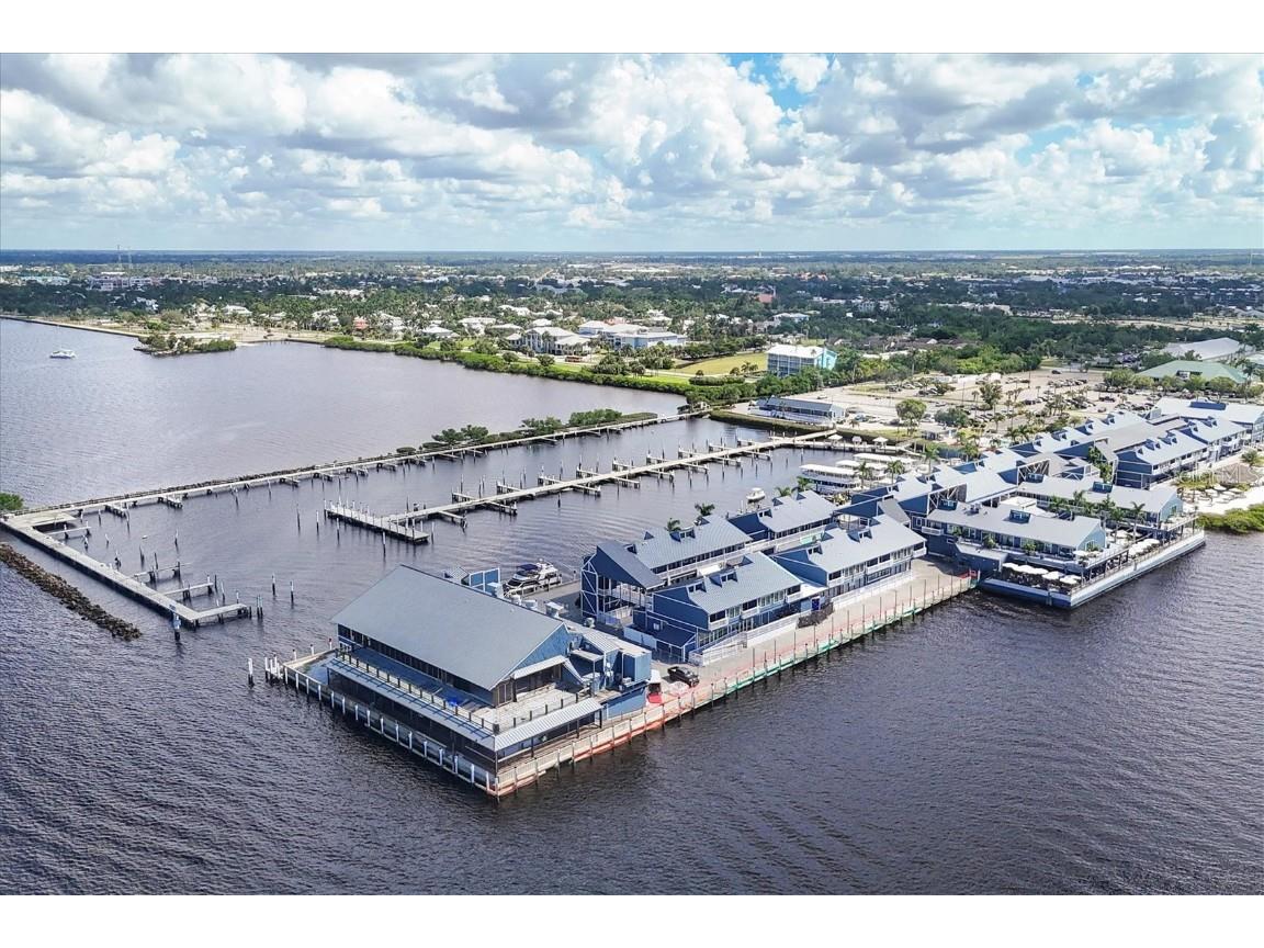 7 Hibiscus Drive Punta Gorda FL 33950 - CHARLOTTE HARBOR C7516550 image24