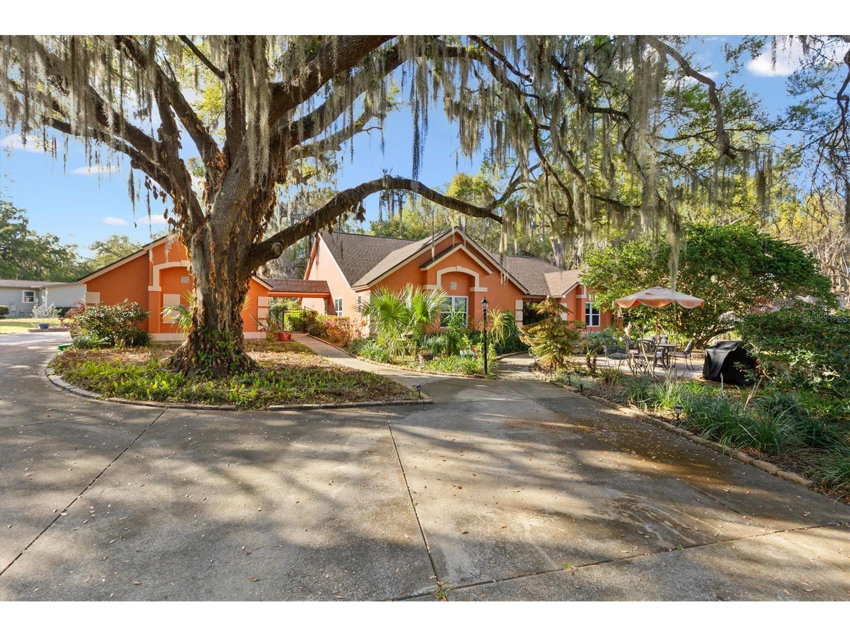 7 Hickory Head Hammock The Villages FL 32159 G5109054 image1