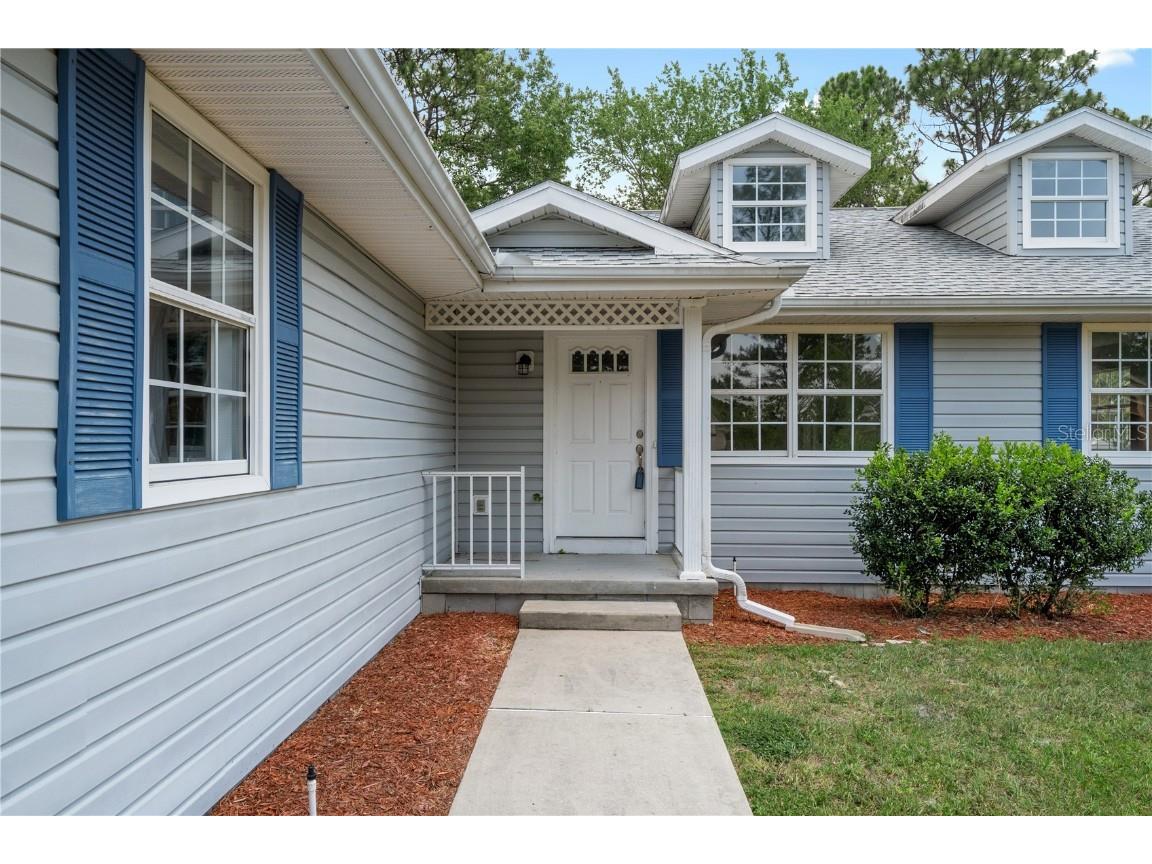 7 Mangrove Court S Homosassa FL 34446 U8192341 image1