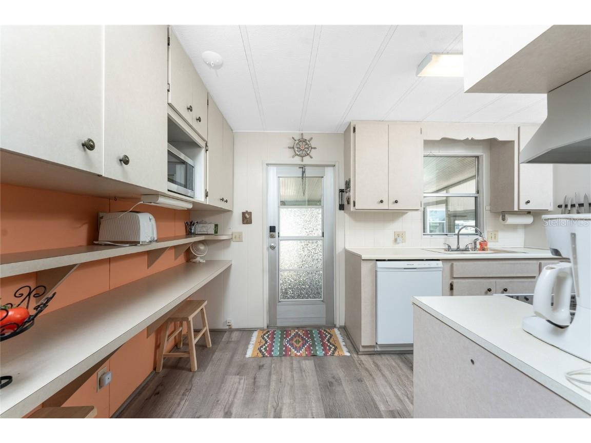 7 N Esplanade Street Englewood FL 34223 - WATERFORD CANAL D6143742 image15