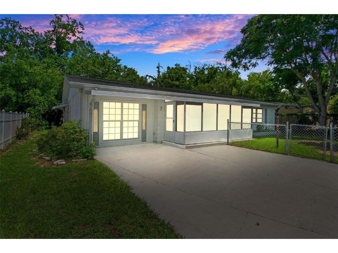 7 N Melbourne Street Beverly Hills FL 34465 W7866255 image1