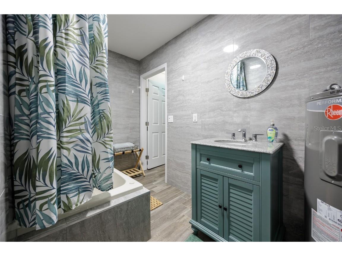 7 Neptune Park Dr. Ormond Beach FL 32176 GC535571 image57