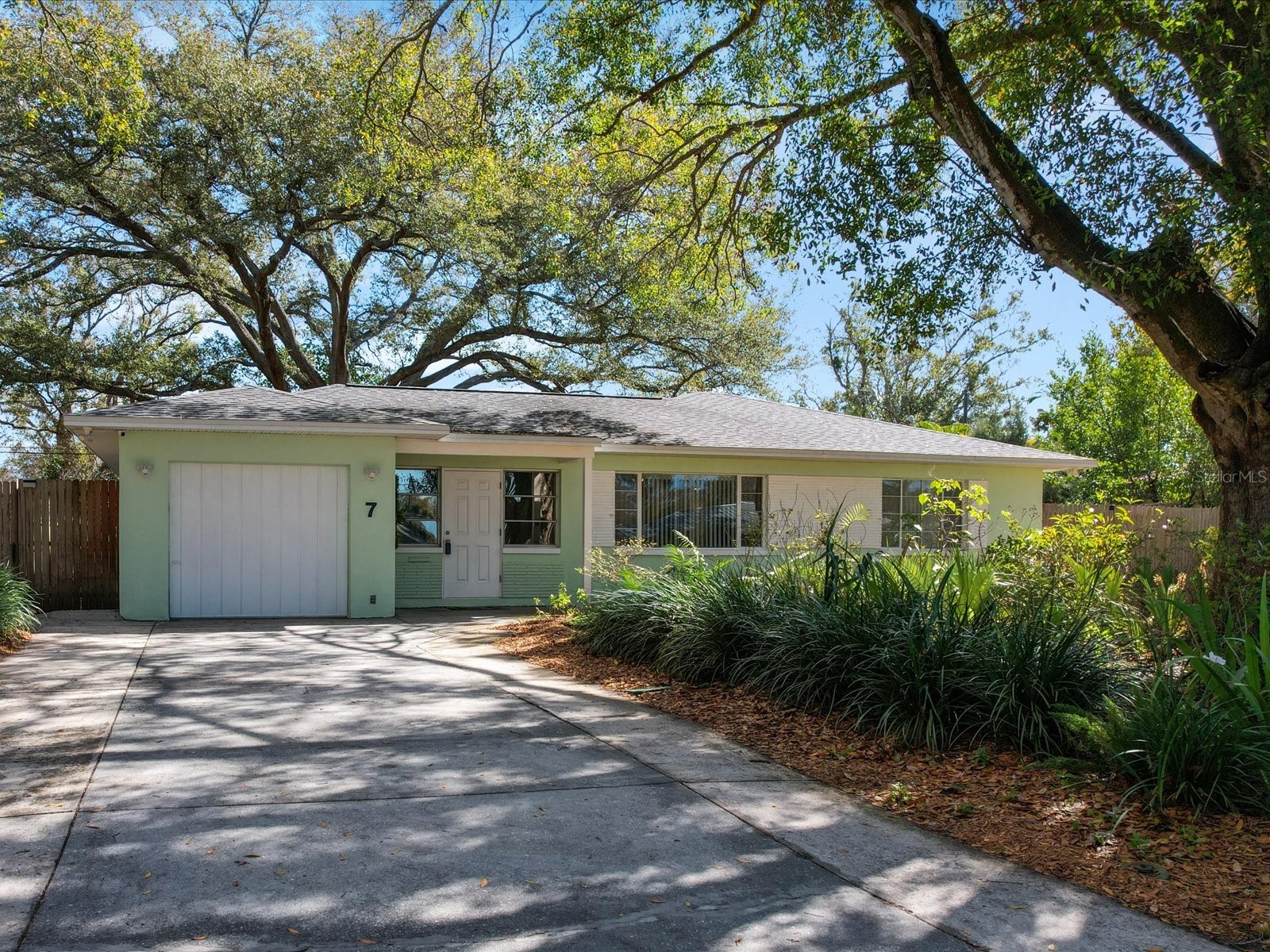 7 S Comet Avenue Clearwater FL 33765 TB8478491 image1