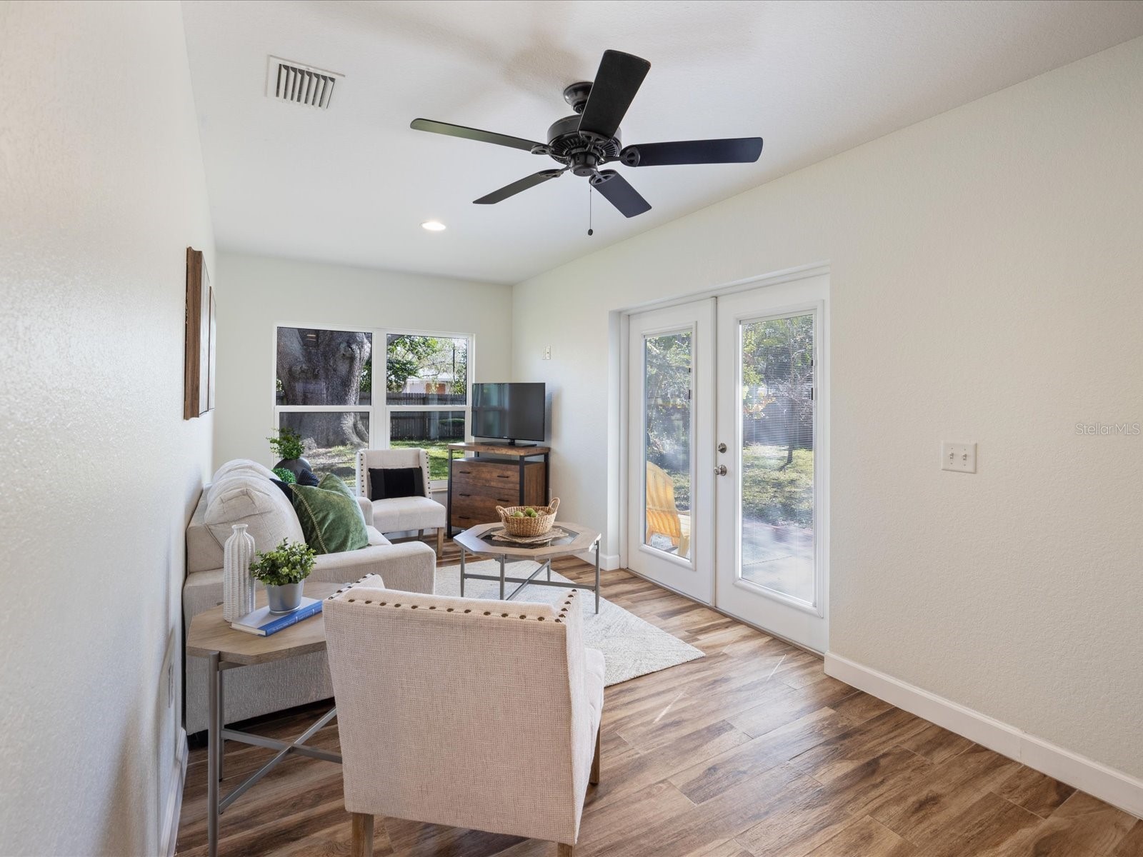 7 S Comet Avenue Clearwater FL 33765 TB8478491 image8