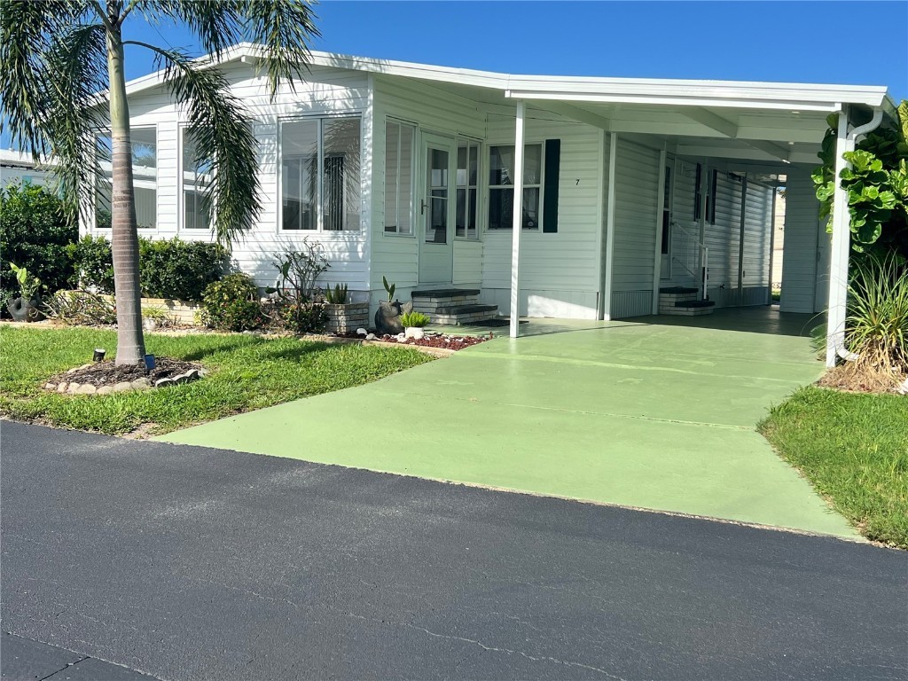 7 S Esplanade Street Englewood FL 34223 A4603704 image2