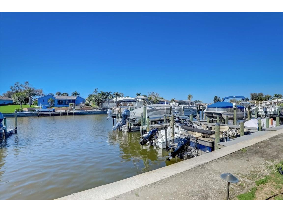 7 S Esplanade Street Englewood FL 34223 A4603704 image37