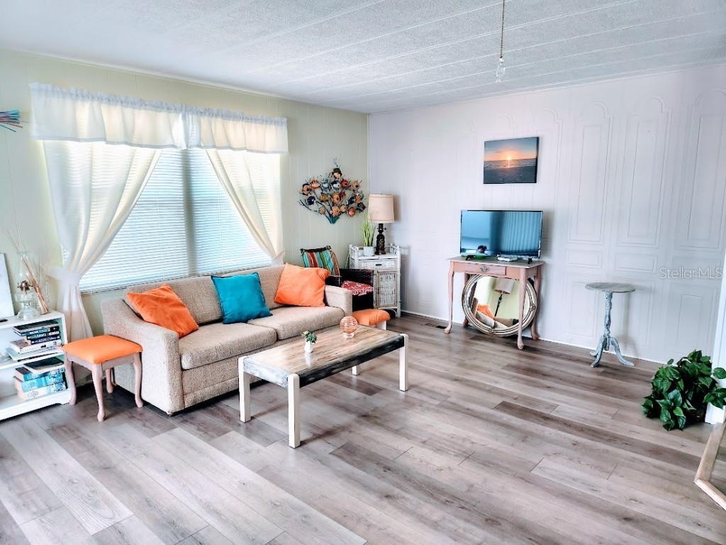 7 S Esplanade Street Englewood FL 34223 A4603704 image9