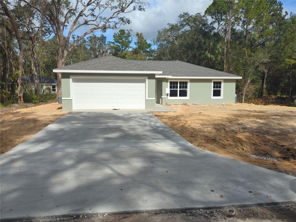 7 Sequoia Drive Lane Ocklawaha FL 32179 OM687553 image1